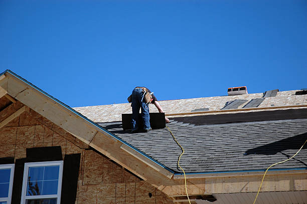 Best Emergency Roof Repair  in Moosic, PA